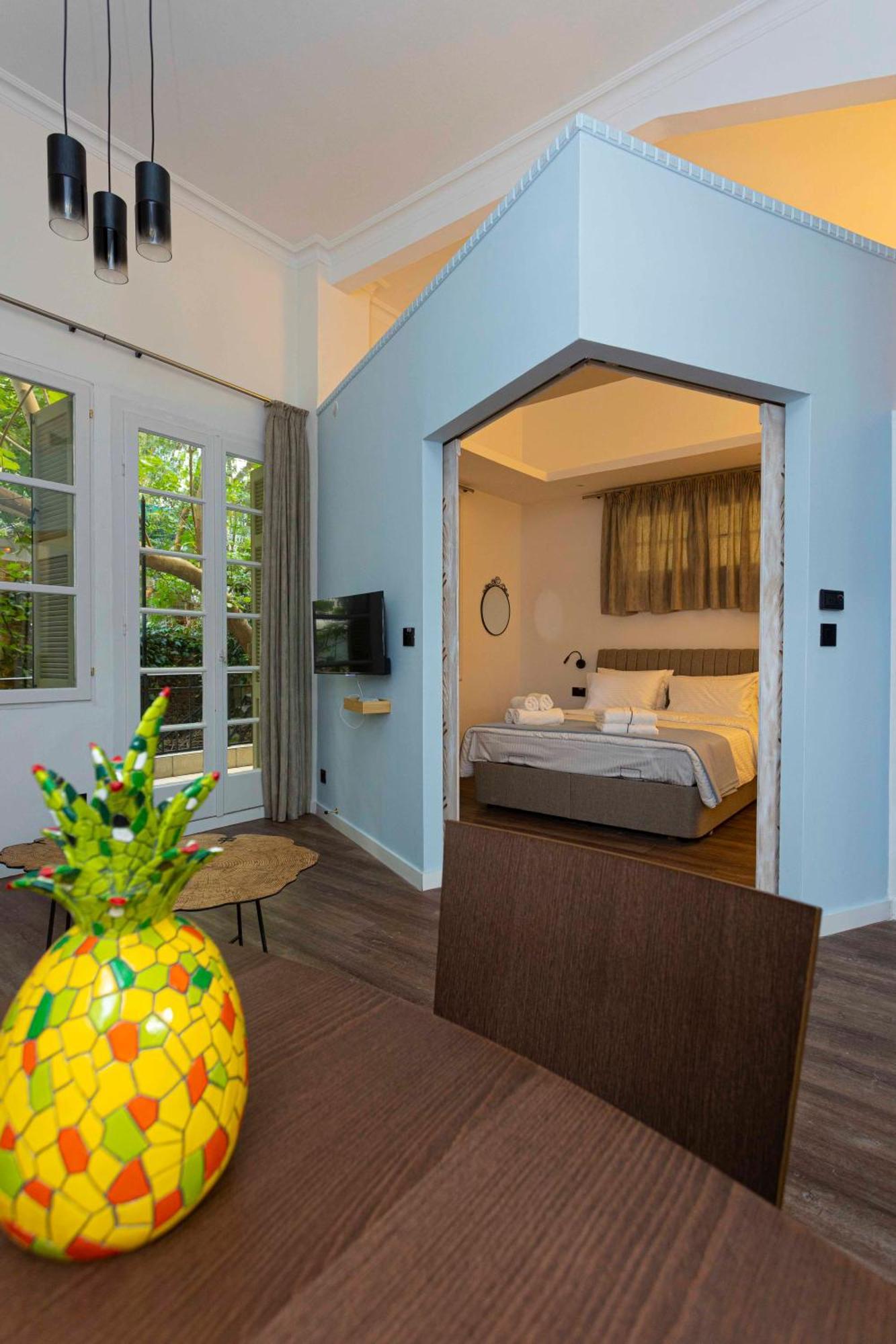 Couple-In Magical Suite With Jacuzzi Saloniki Zewnętrze zdjęcie